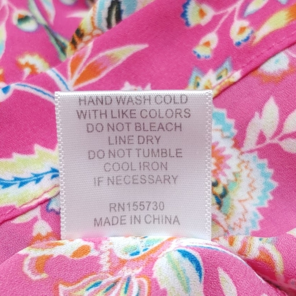 Rose & Olive Pink Floral Blouse Short Sleeve Size XS - Picture 13 of 15